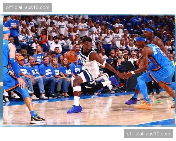 森林狼与雷霆进攻效率相近 但防守端表现决定排名差距